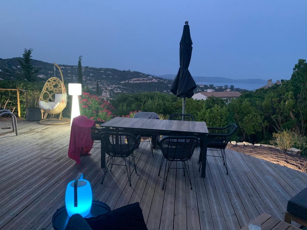 Villa Perla Saint-Tropez Cavalaire Sur Mer, 3-5 Chambres, Vue Mer, Piscine Chauffee Avril A Octobre Екстериор снимка